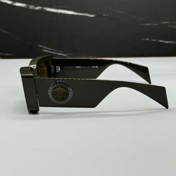 NEW MOD 4474U 5491/73 VERSACE GREEN GREY SQUARE VE4474U 549173 UNISEX SUNGLASSES - Picture 7 of 11